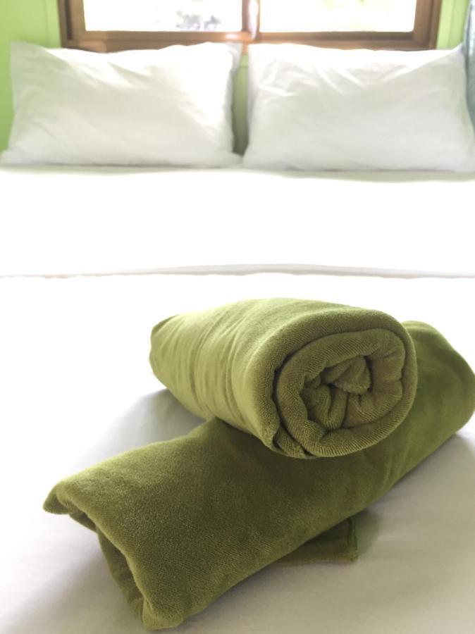 Sarin Guesthouse Тау Экстерьер фото
