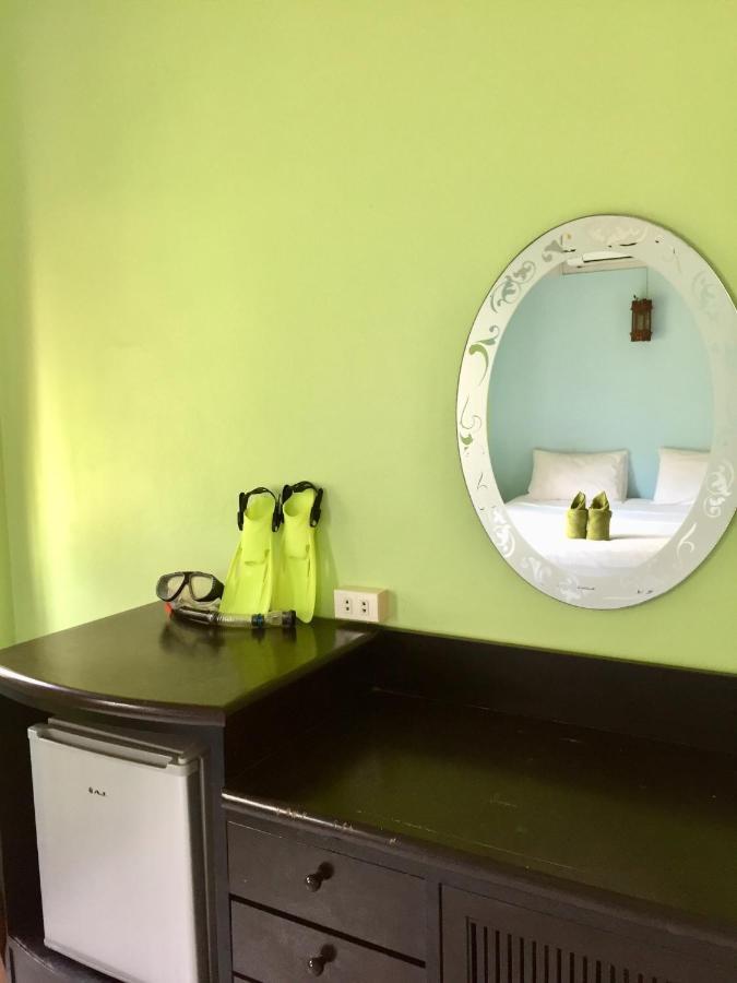 Sarin Guesthouse Тау Экстерьер фото